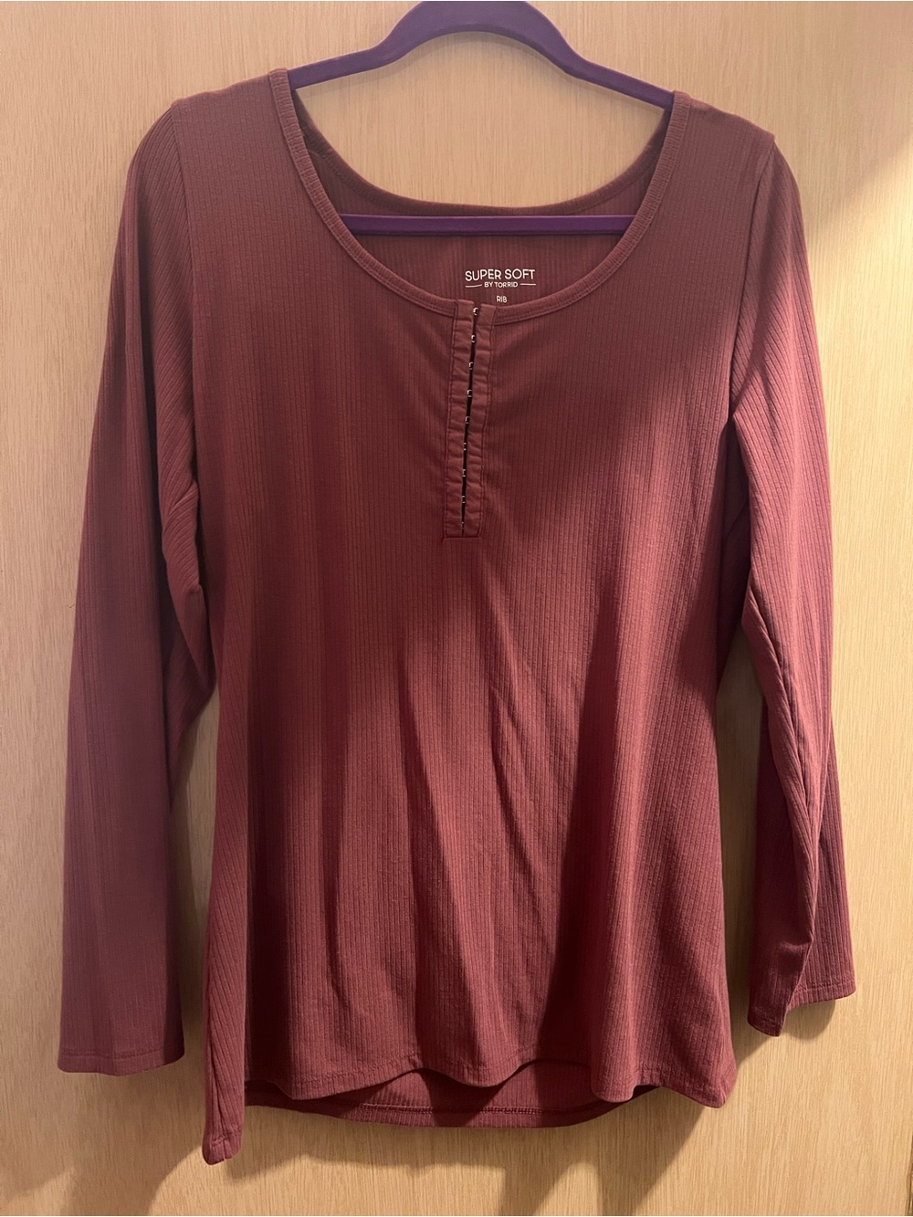 torrid Ribbed Long-Sleeve Henley Top - Burgundy